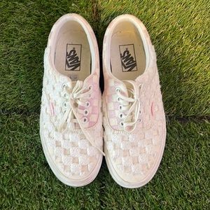 Exclusive Vans white and pink ✨SOLD✨